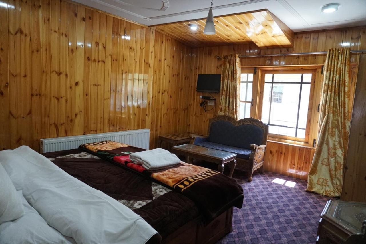 Hotel Barzman Сонамарґ Екстер'єр фото
