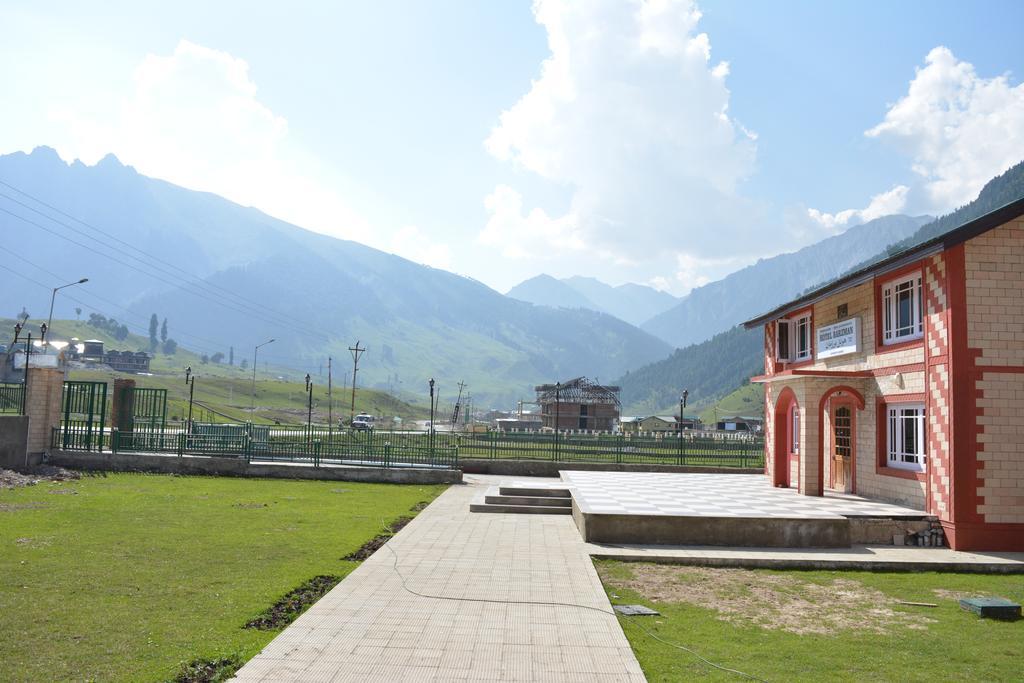 Hotel Barzman Сонамарґ Екстер'єр фото