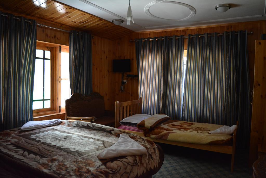 Hotel Barzman Сонамарґ Екстер'єр фото