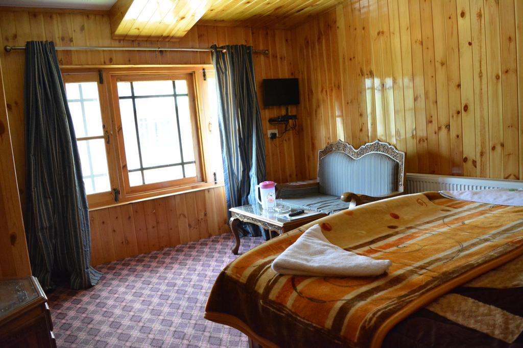 Hotel Barzman Сонамарґ Екстер'єр фото